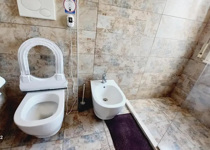 Bela Pensjonat Tirana